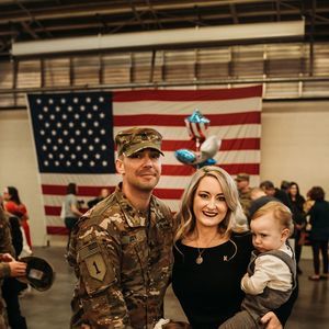 Meet your Posher, Whitney